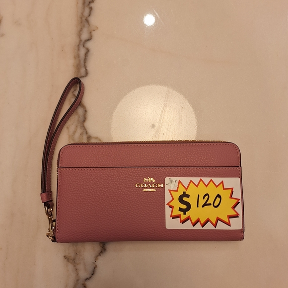 Coach Handbags - NWT Coach Rose Zip Wristlet Wallet w/ Strap
